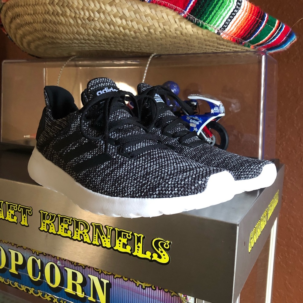 Adidas Cloudfoam Sneakers